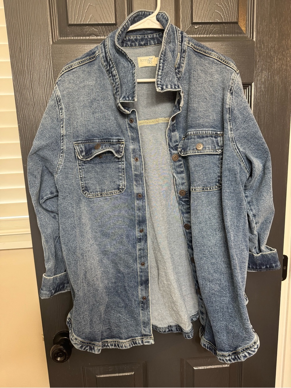 Vintage-Inspired Blue Denim Jacket